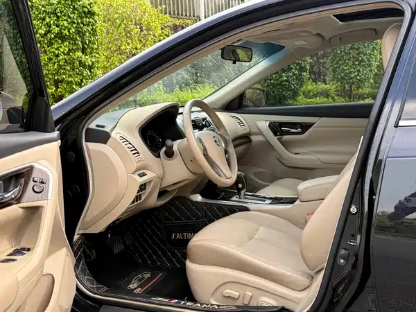 Nissan Teana 2014