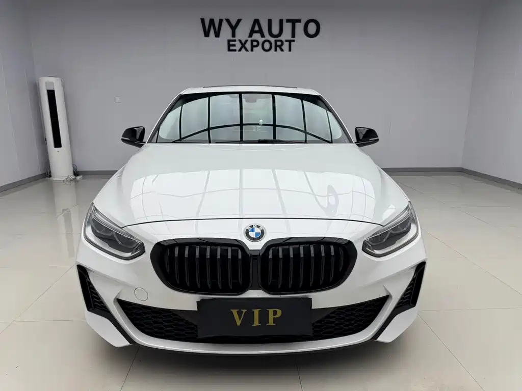 BMW 1 Series 2022