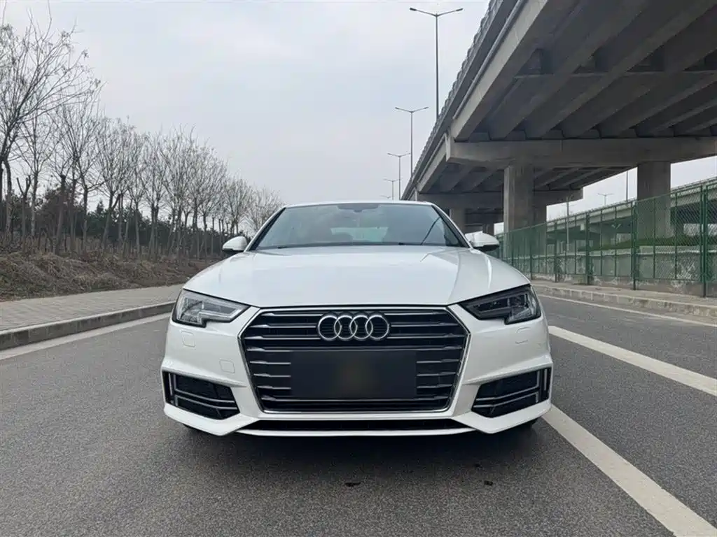Audi A4L 2020 — фото 3