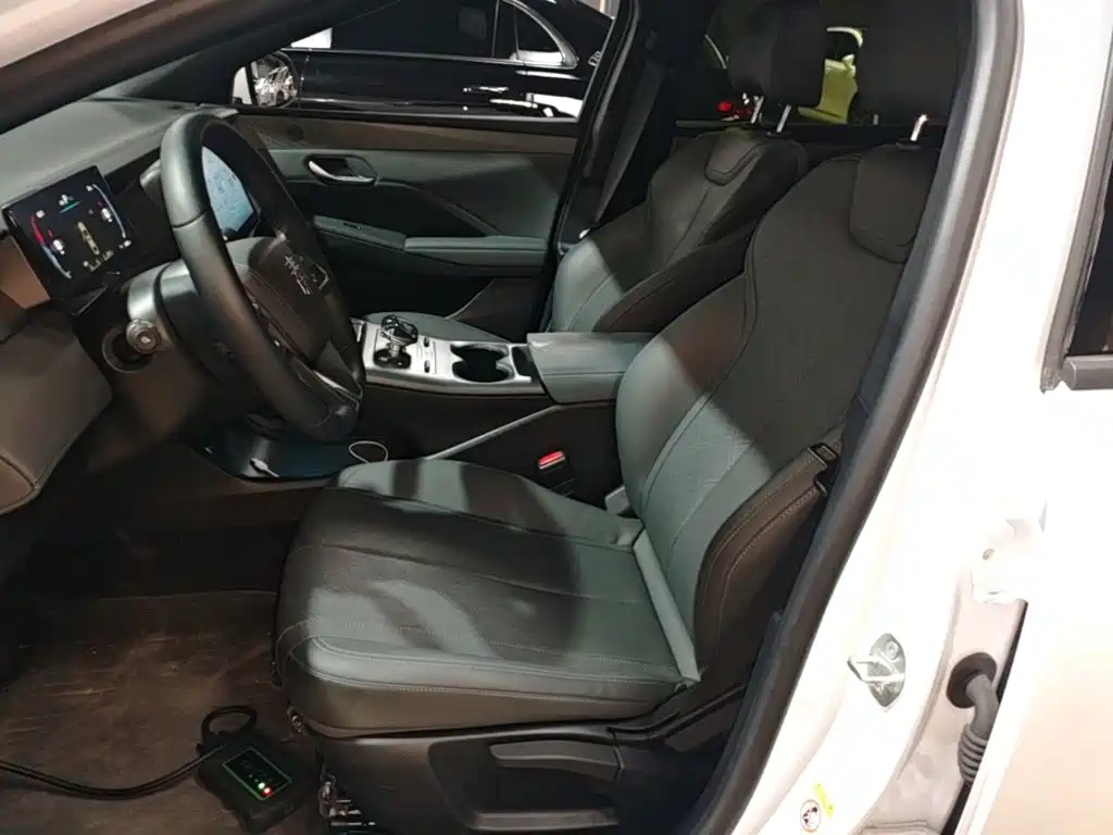BYD Qin PLUS 2025 — фото 15