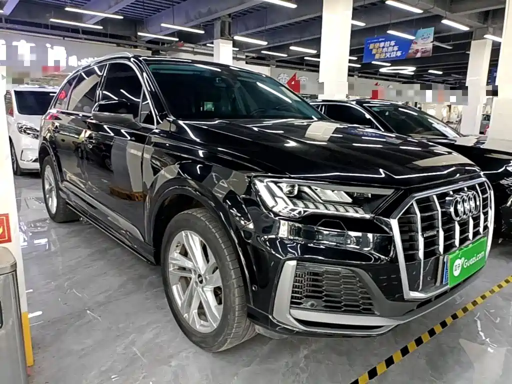 Audi Q7 2021 — фото 4
