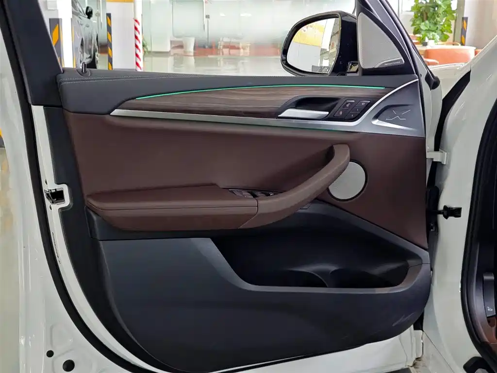 BMW X3 2025 — фото 10