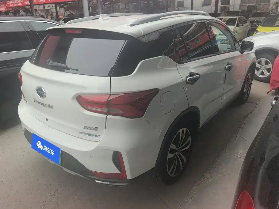 GAC Trumpchi GS4 New Energy 2019 — фото 3
