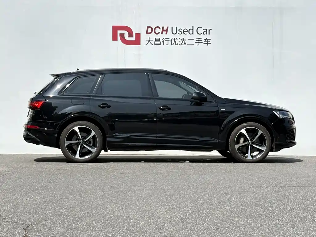 Audi Q7 2022 — фото 2