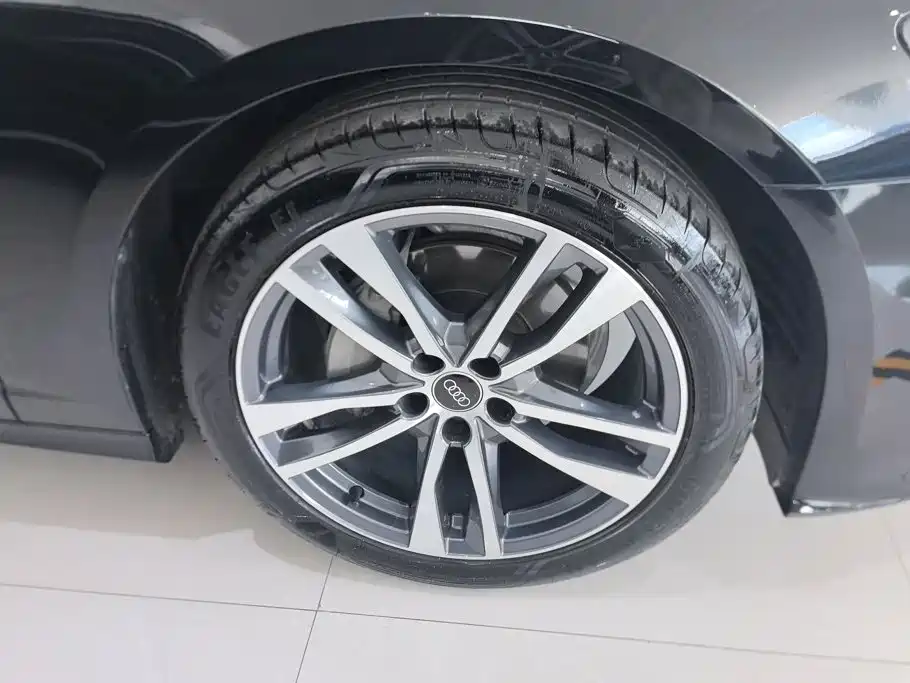 Audi A6L 2024