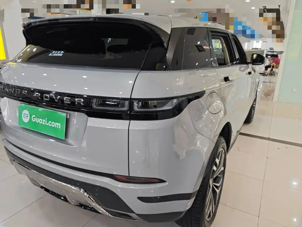 Land Rover Range Rover Evoque 2023 — фото 7