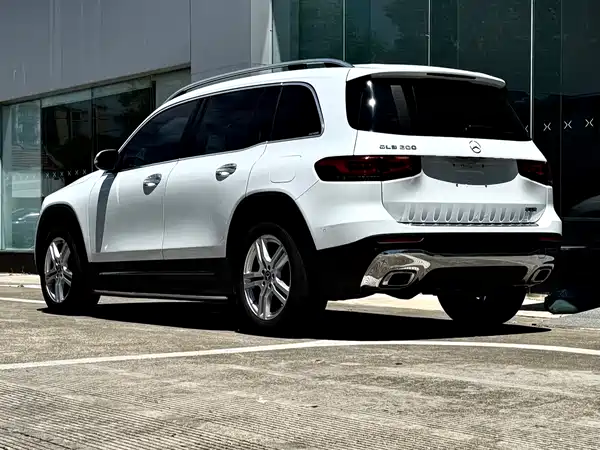 Mercedes-Benz GLB 2021