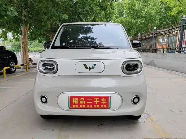 Wuling Hongguang MINIEV 2025