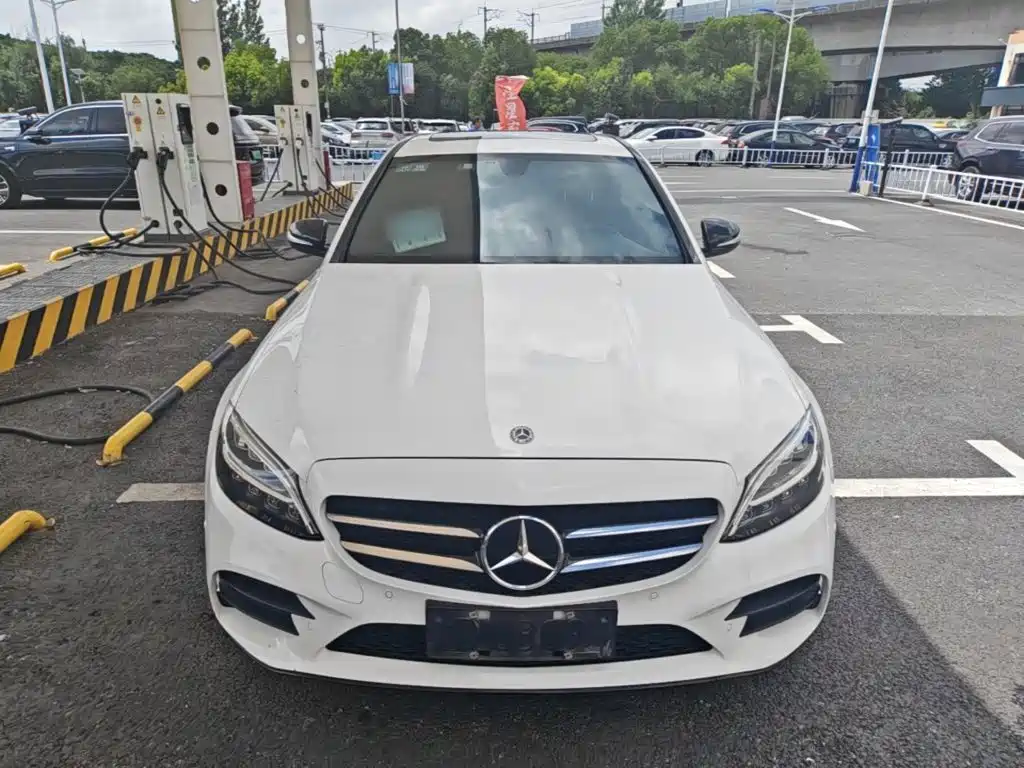 Mercedes-Benz C-Class 2020