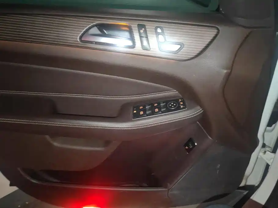 Mercedes-Benz GLE 2018