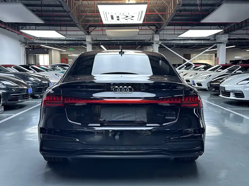Audi A7L 2022 — фото 22