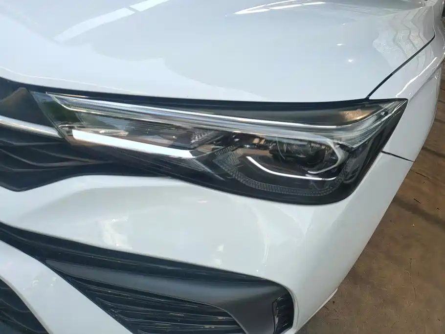 Roewe i5 2022