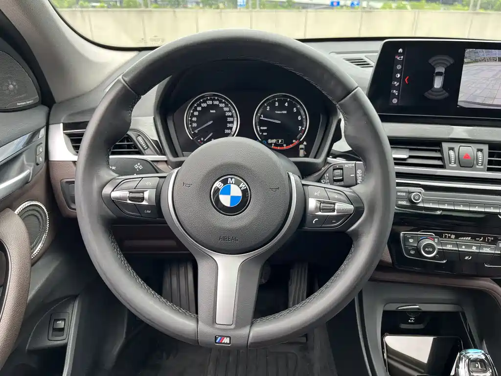 BMW X1 2022 — фото 9