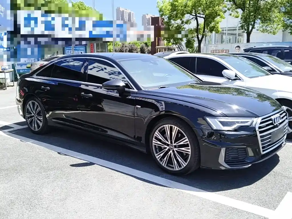 Audi A6L 2022