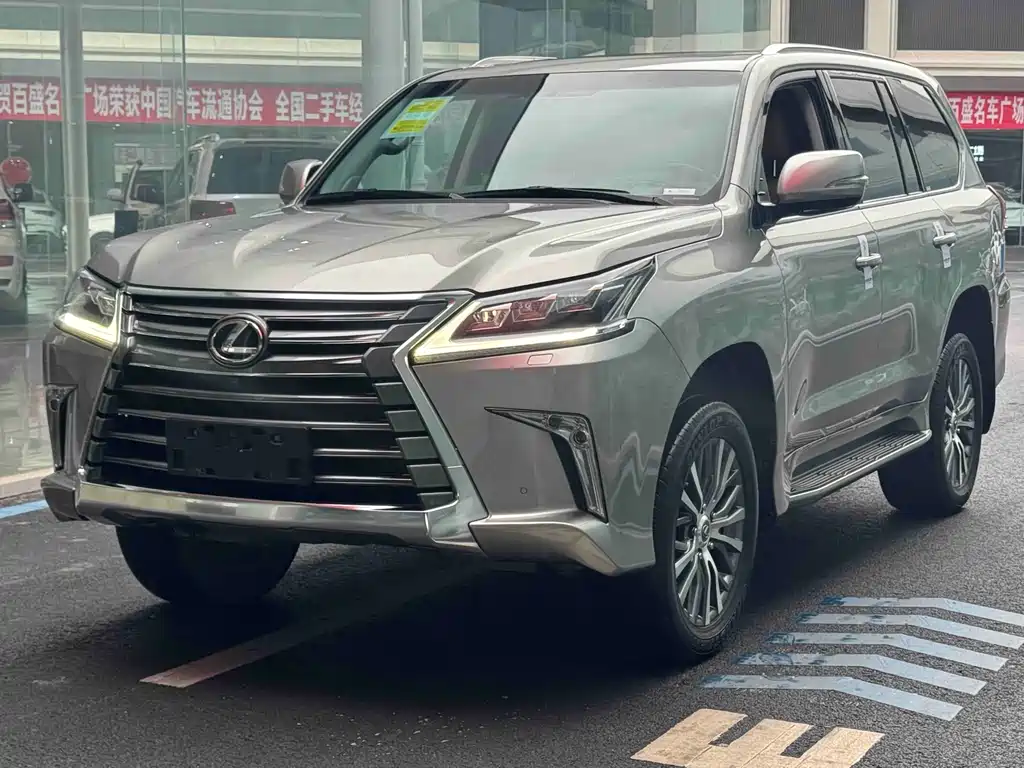 Lexus LX 2020 — фото 3