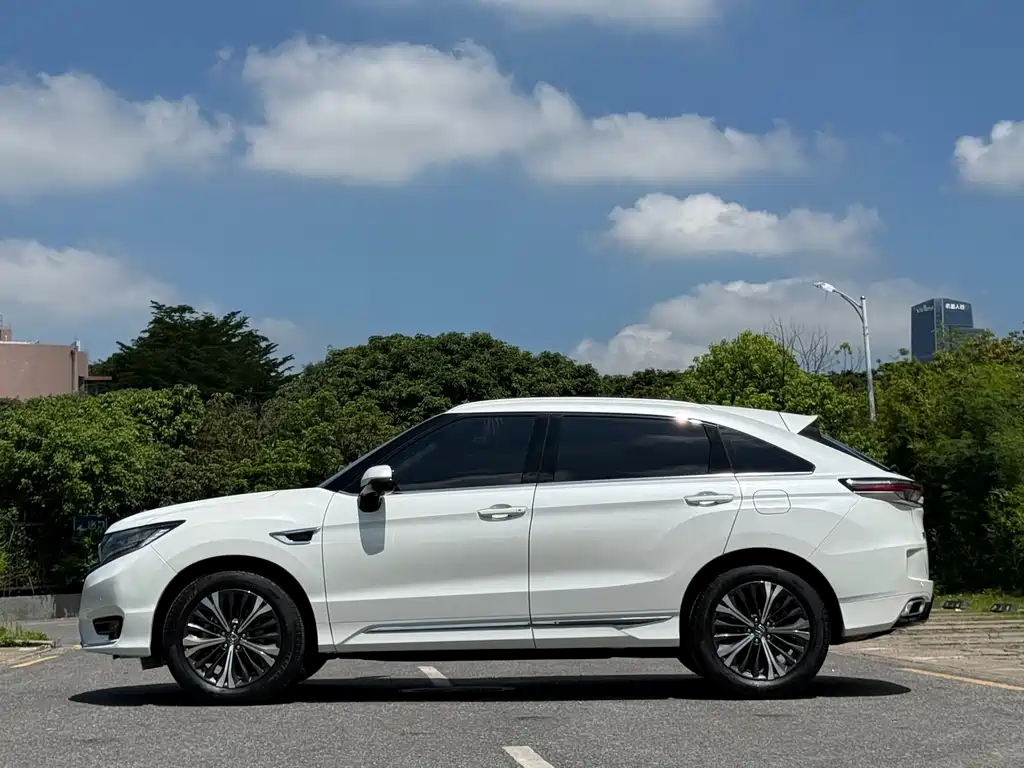 Honda UR-V 2022 — фото 14