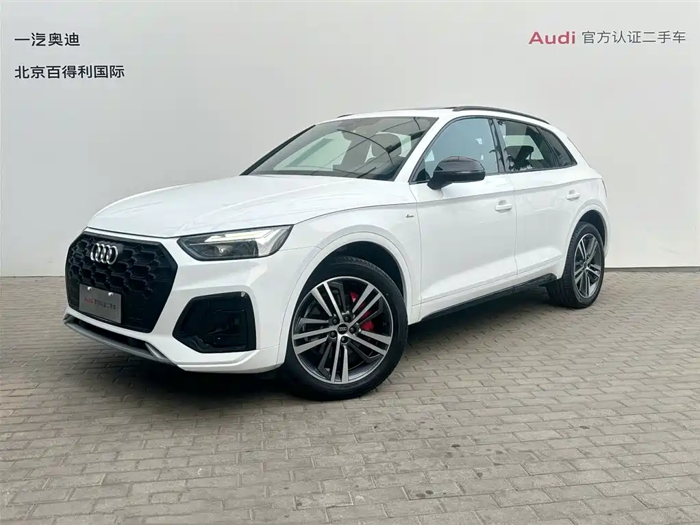 Audi Q5L 2024 — фото 1