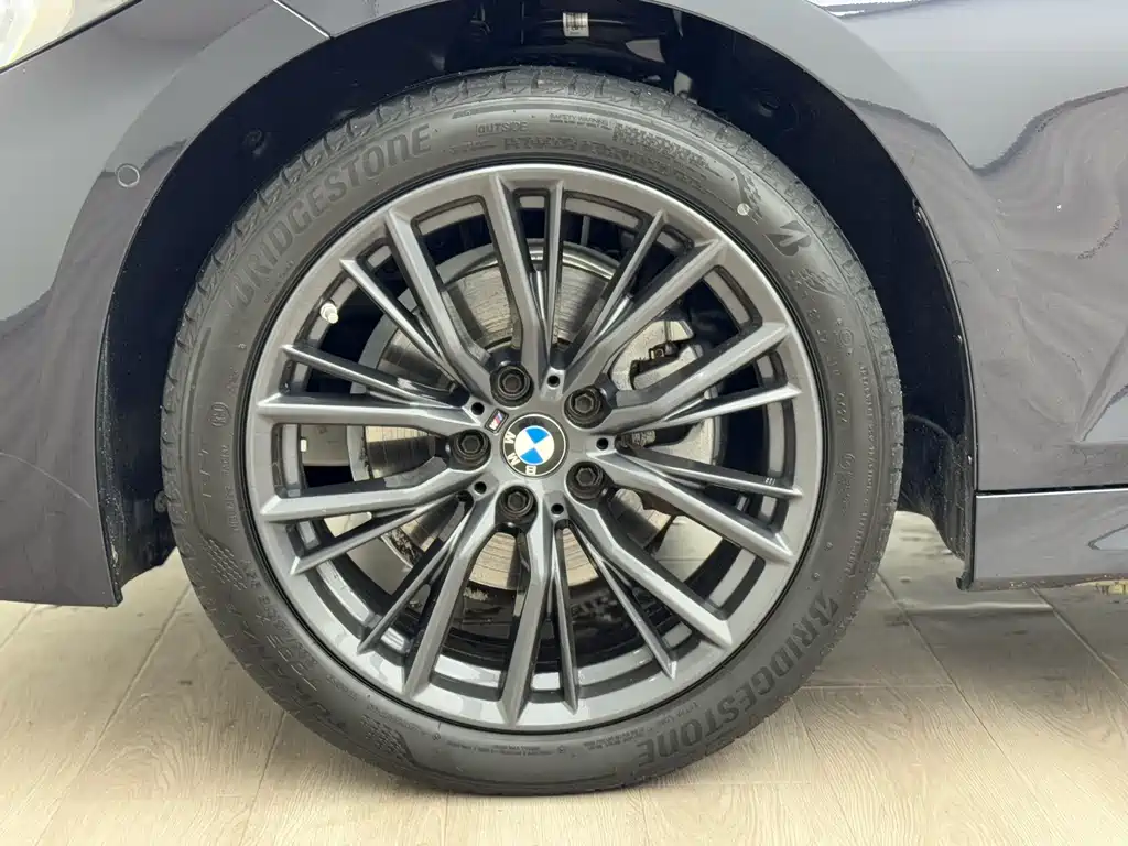BMW 3 Series 2024