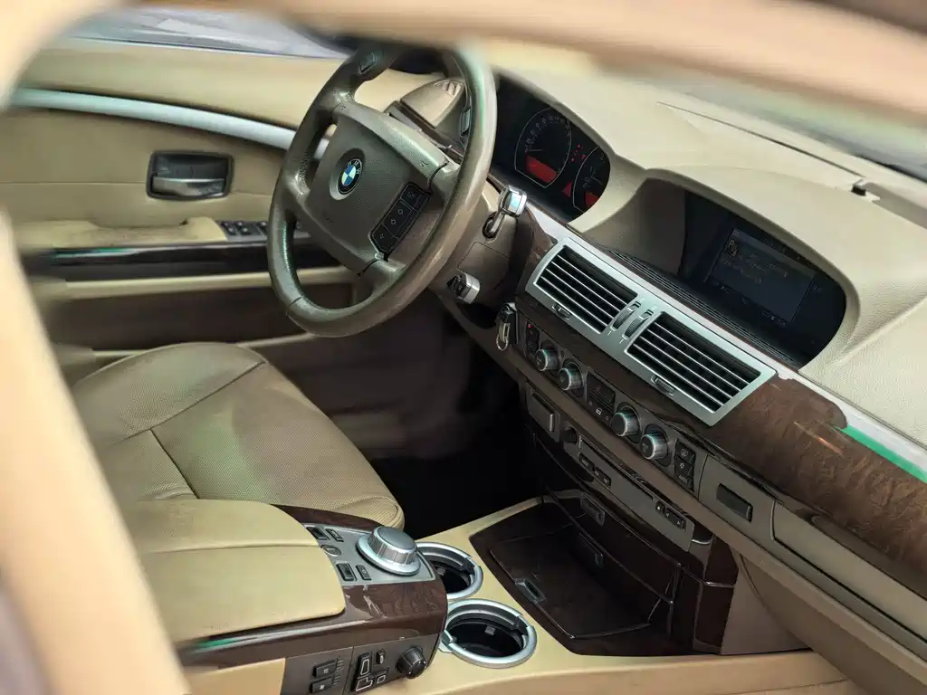 BMW 7 Series 2008 — фото 15