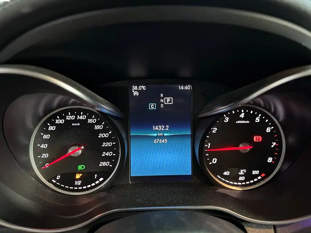 Mercedes-Benz C-Class 2019