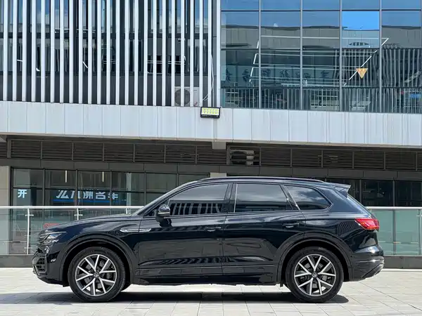 Volkswagen Touareg 2021
