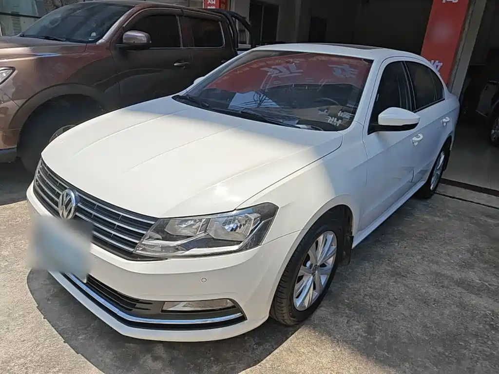 Volkswagen Lavida 2016