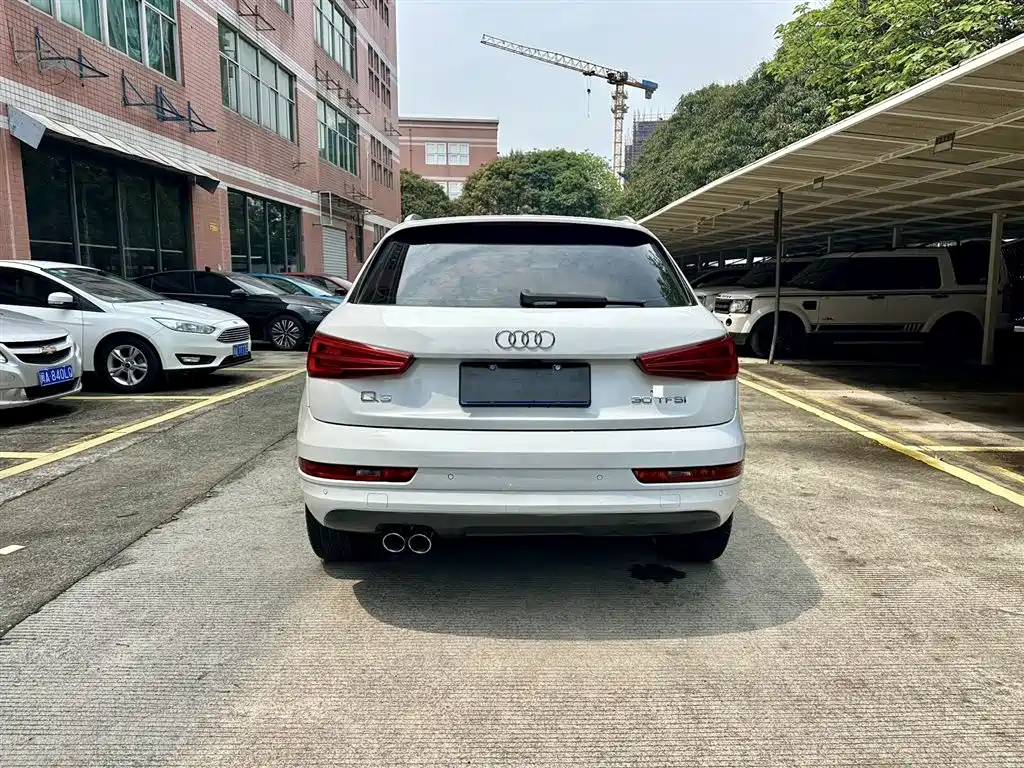 Audi Q3 2017 — фото 3
