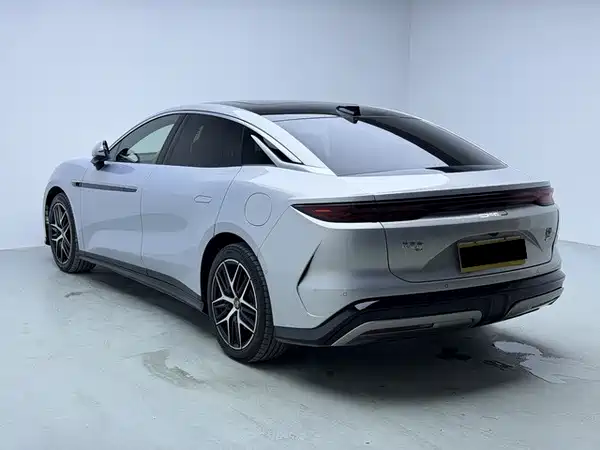 BYD Han L 2025