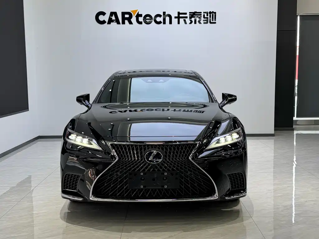 Lexus LS 2021 — фото 2