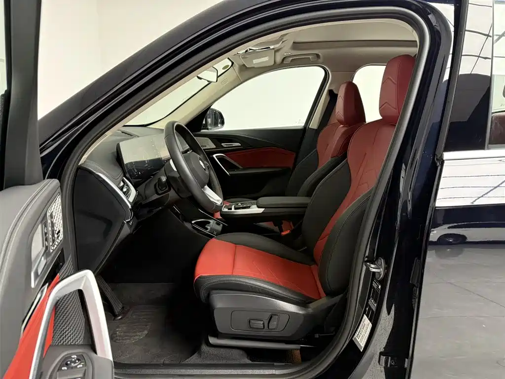 BMW X1 2025 — фото 11