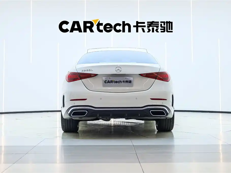 Mercedes-Benz C-Class 2023 — фото 6