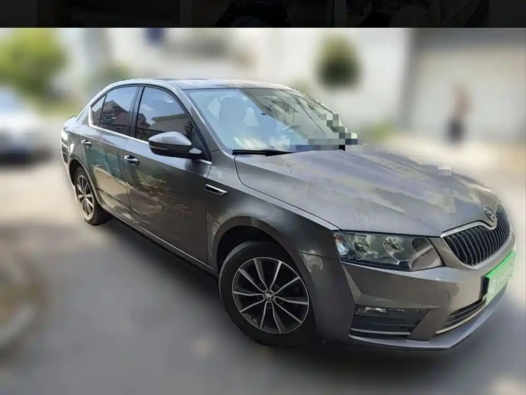 Skoda Octavia 2016 — фото 14