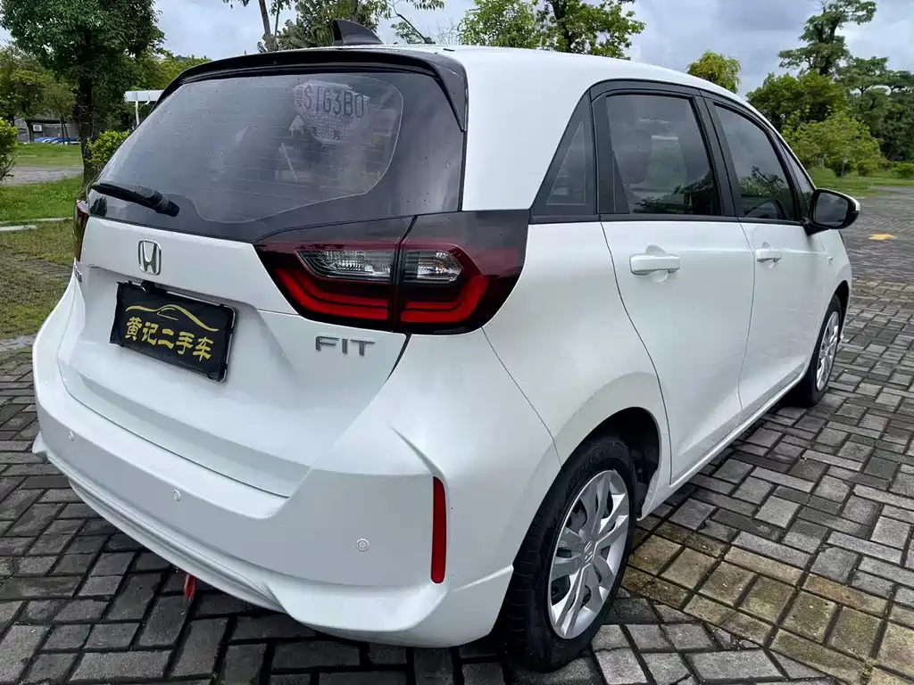 Honda Fit 2024 — фото 10