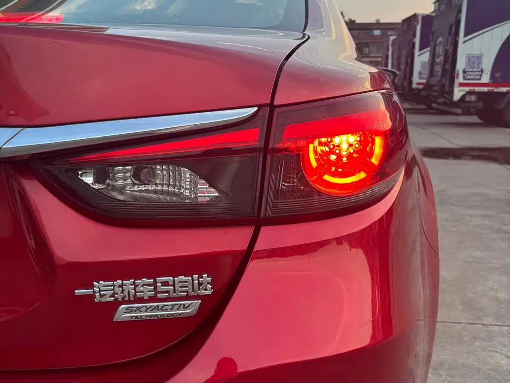 Mazda Atenza 2016 — фото 17