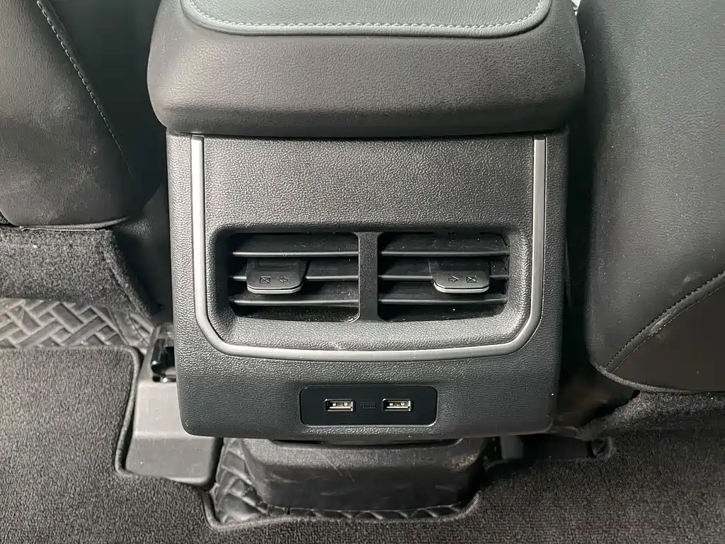 Haval H6 2023 — фото 13