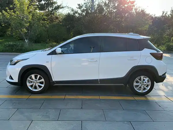 Toyota Yaris L 2020