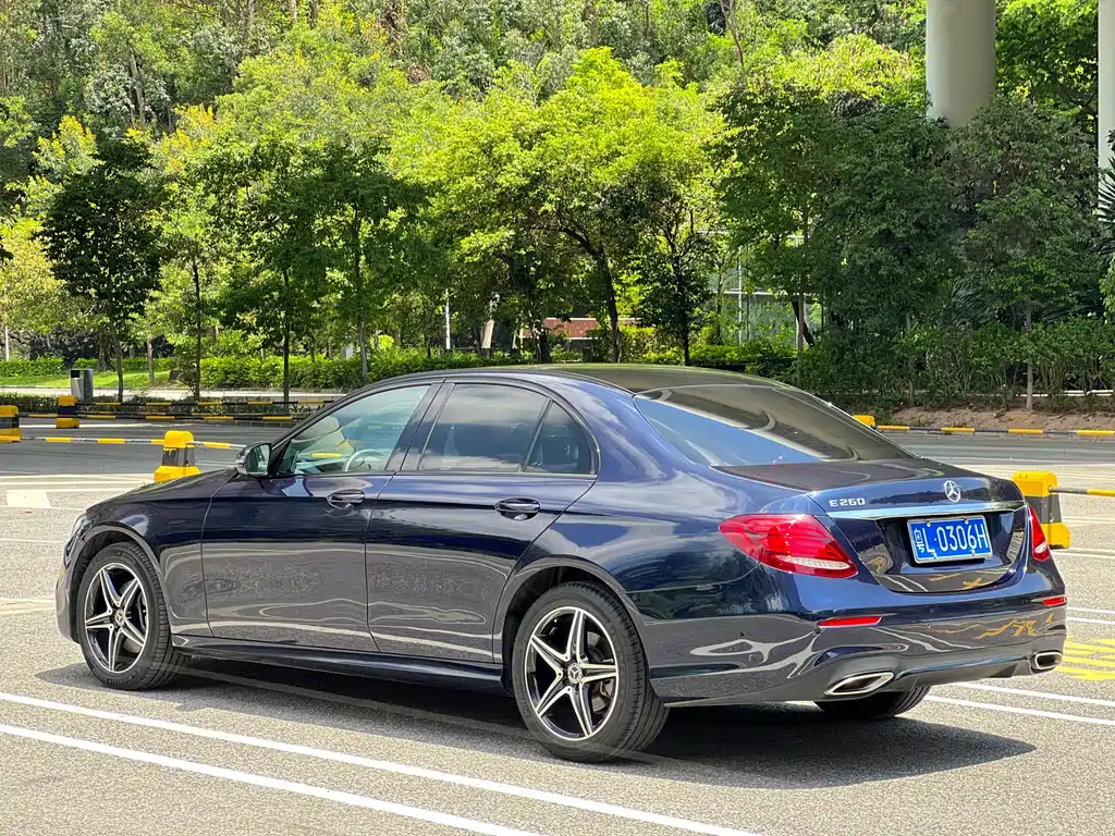 Mercedes-Benz E-Class 2020