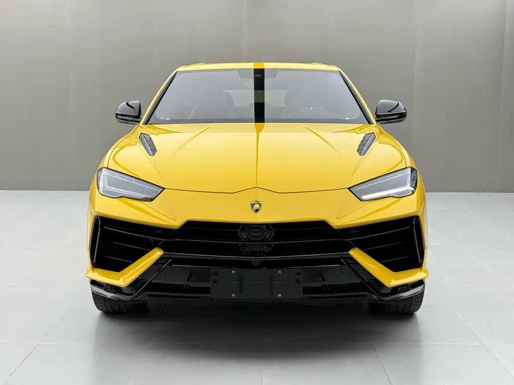 Lamborghini Urus 2023 — фото 2