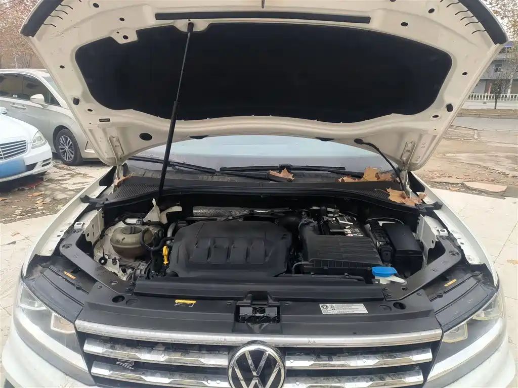 Volkswagen Tiguan L 2021 — фото 16