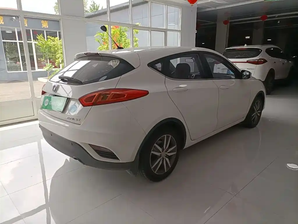 Changan Eado XT 2014 — фото 7