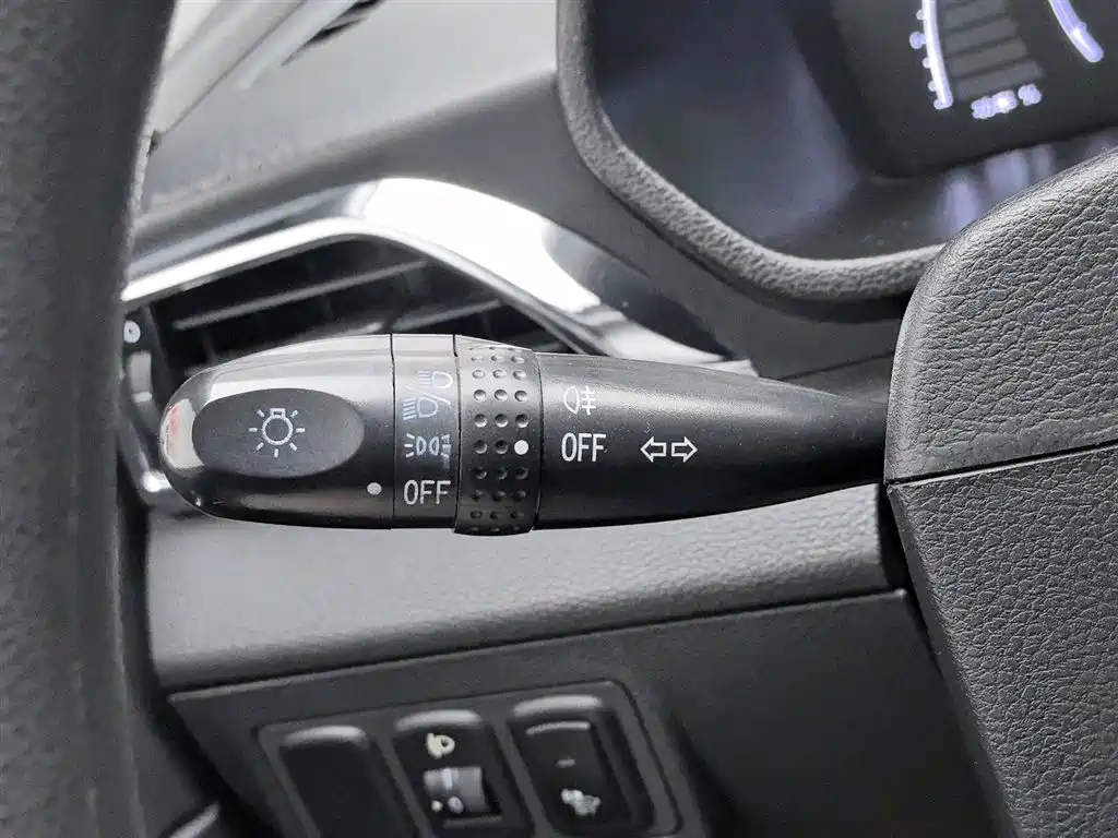 BAIC New Energy EC 2018 — фото 21