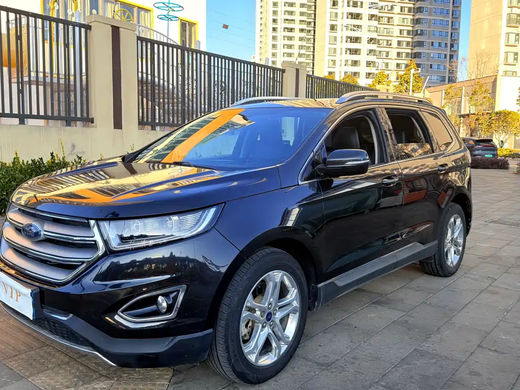 Ford Edge 2015 — фото 1