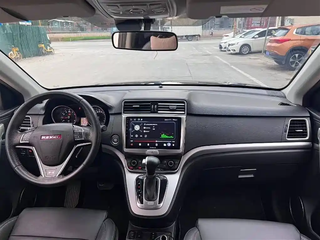 Haval H6 2015 — фото 8