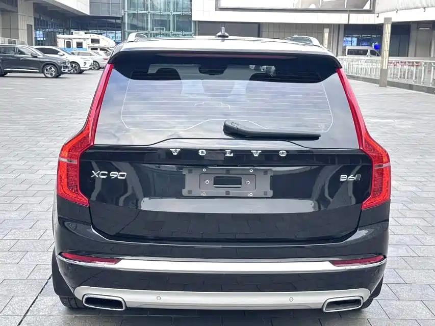 Volvo XC90 2020 — фото 8