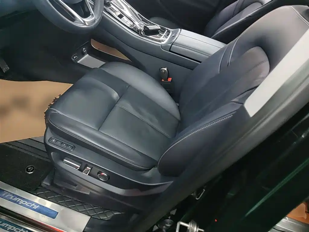 GAC Motor Trumpchi M8 2022 — фото 15