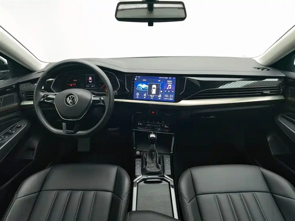Volkswagen Passat PHEV 2022 — фото 24