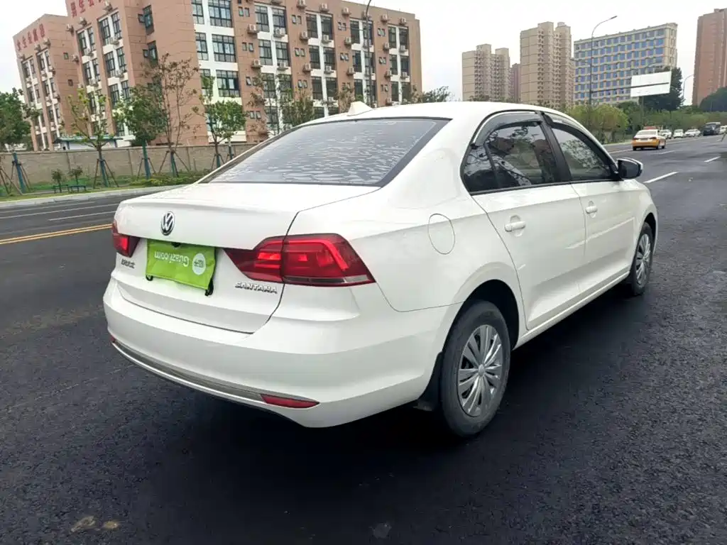 Volkswagen Santana 2021