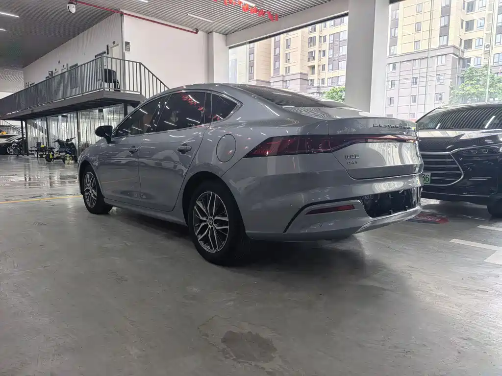 BYD Qin PLUS 2022 — фото 21