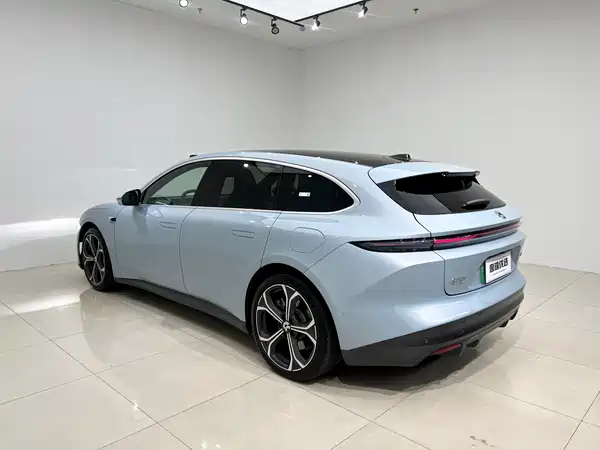 NIO ET5T 2024