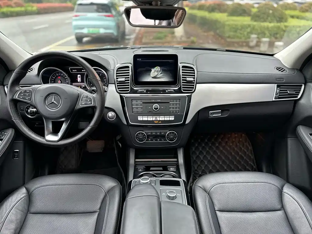 Mercedes-Benz GLE Coupe 2018 — фото 12